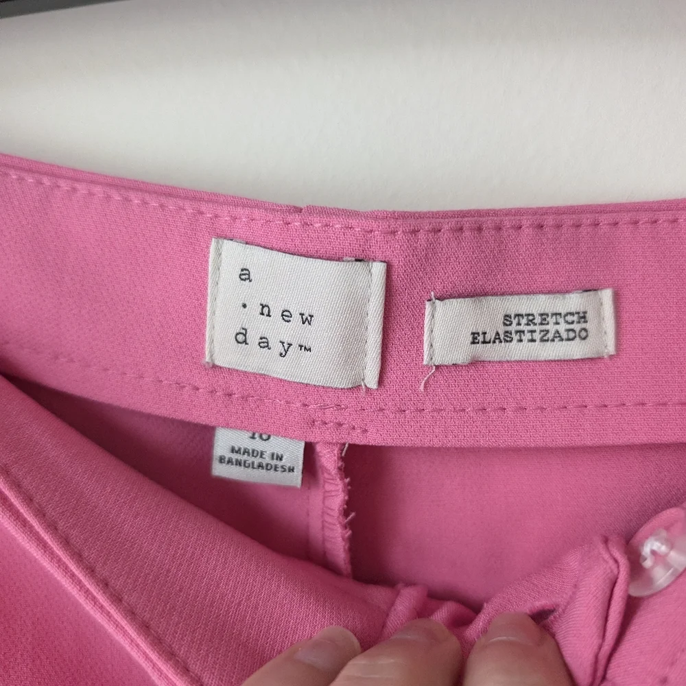 A New Day High Waist Pink Shorts - Picture 4 of 9